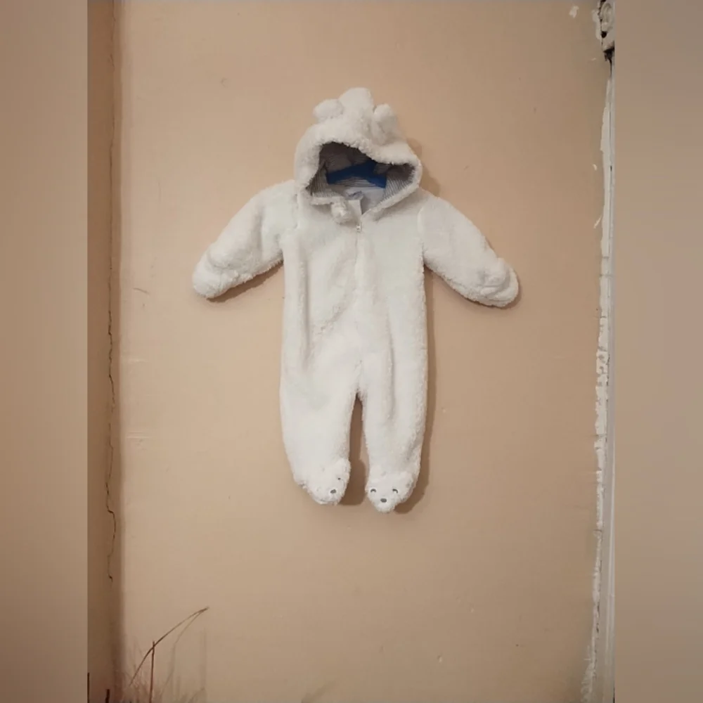 Carter's Baby 2 Bundle Gray & White Snow Suits Size 3 Mos.